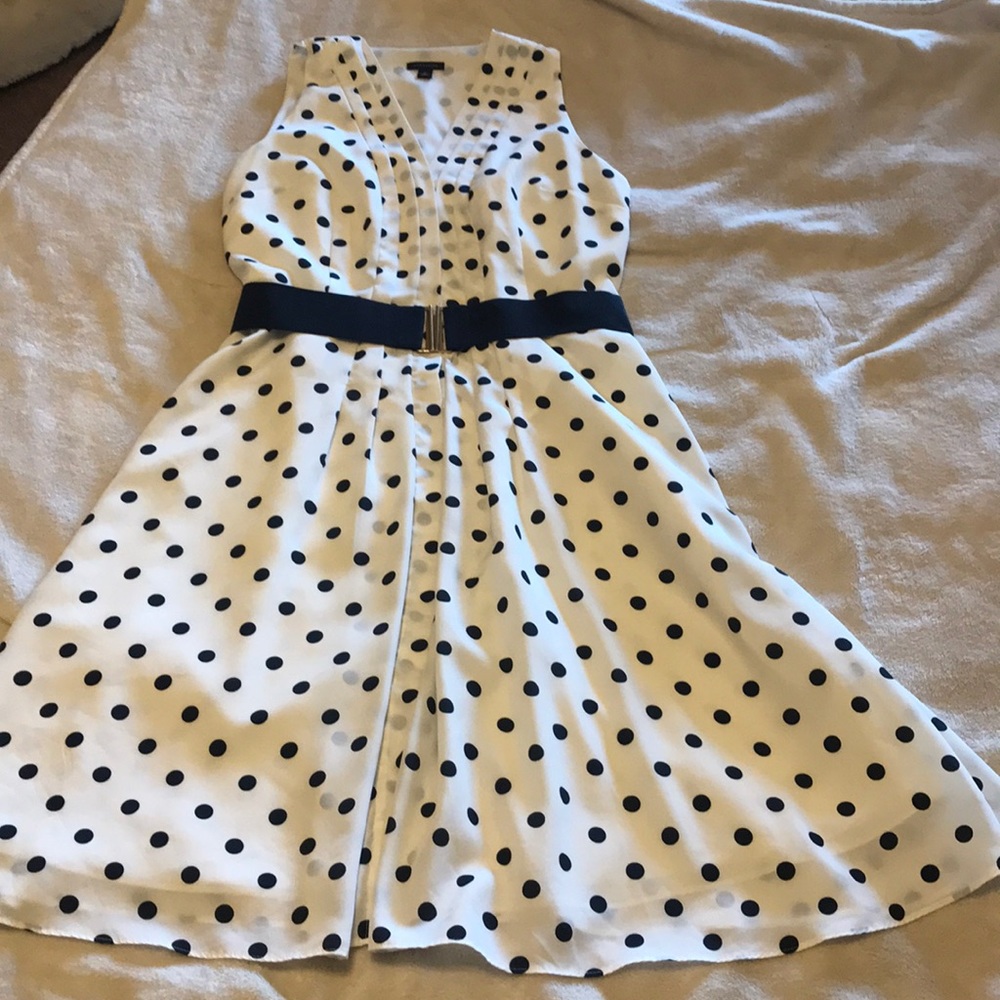 Polka Dot darling Ann Taylor dress size 6